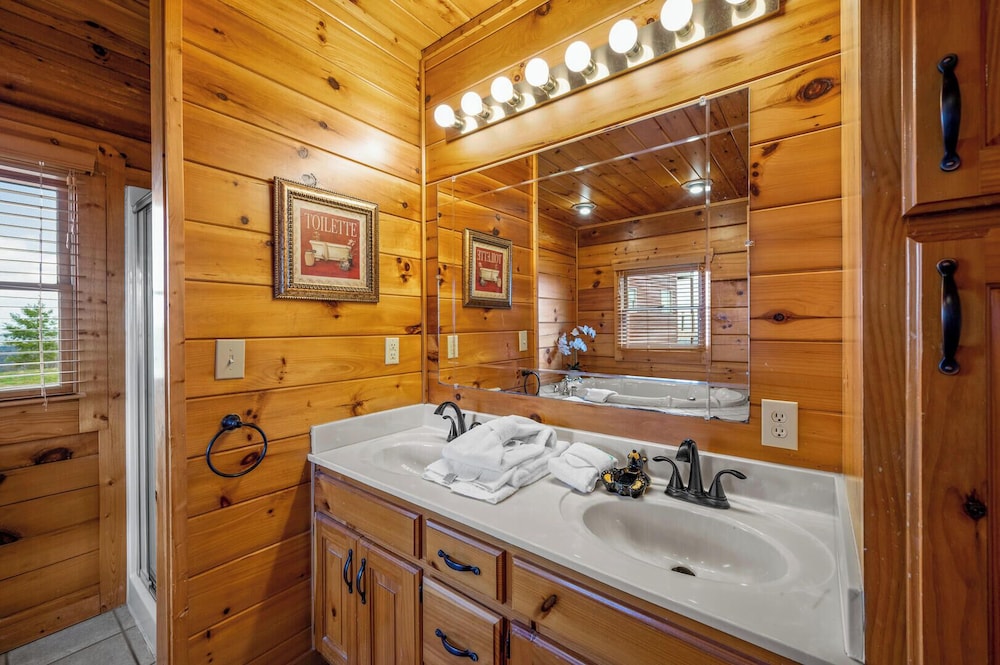 Lookout Lodge