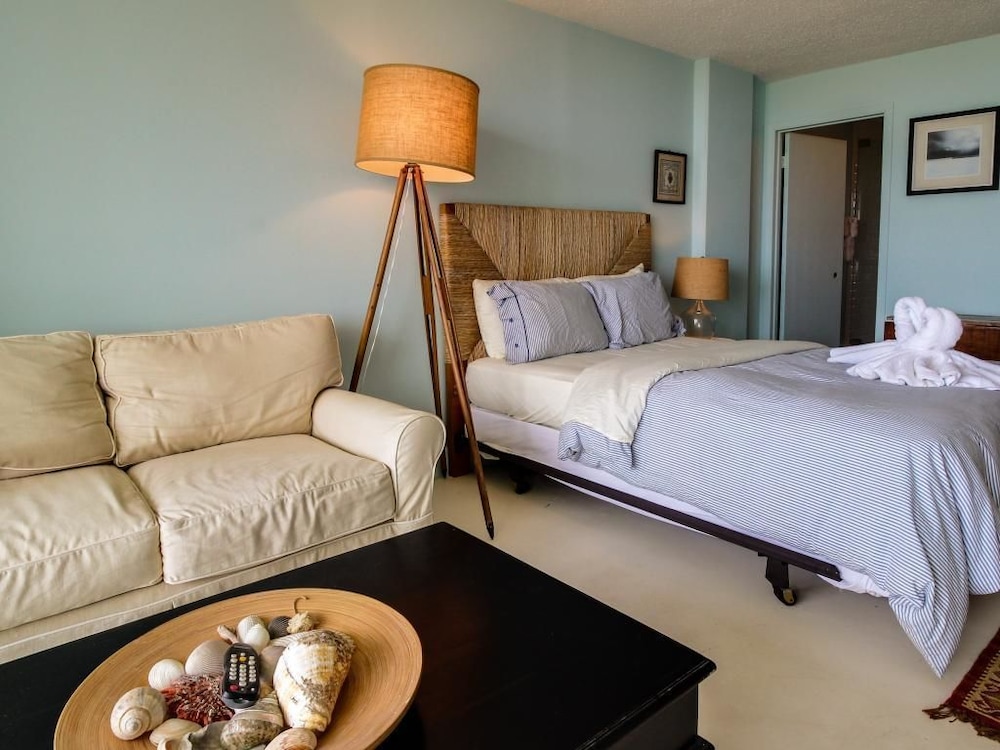 Cozy Islander East