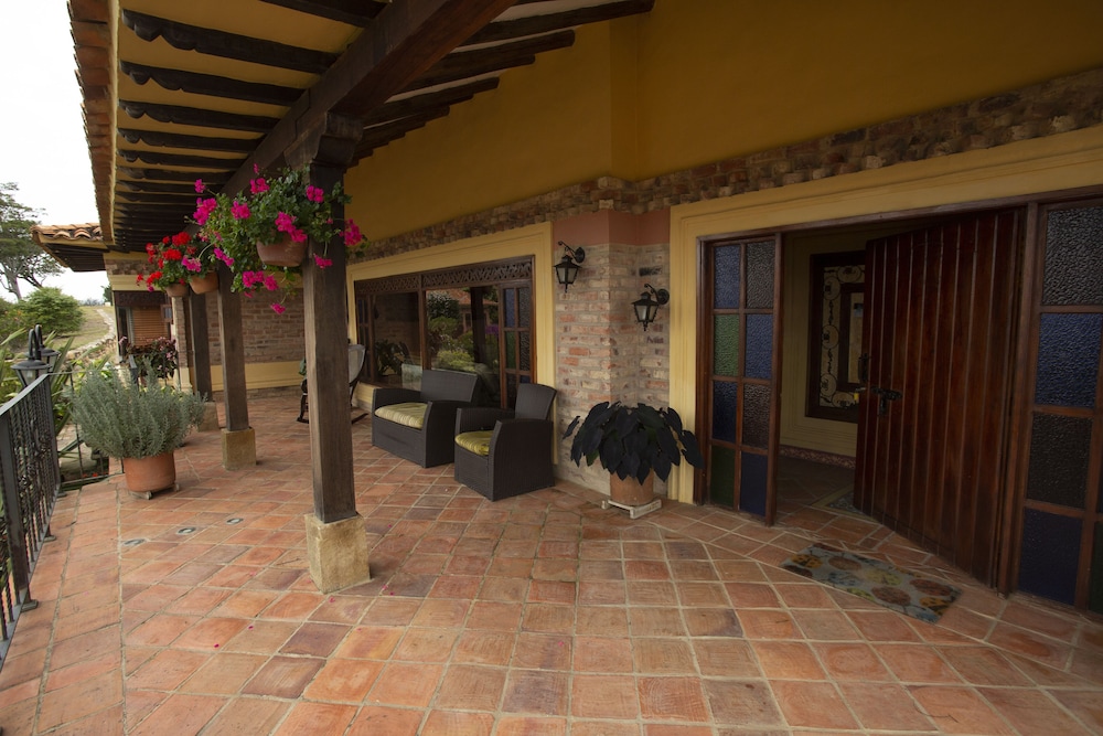 Hotel La Primavera Suites & Casas Campestres