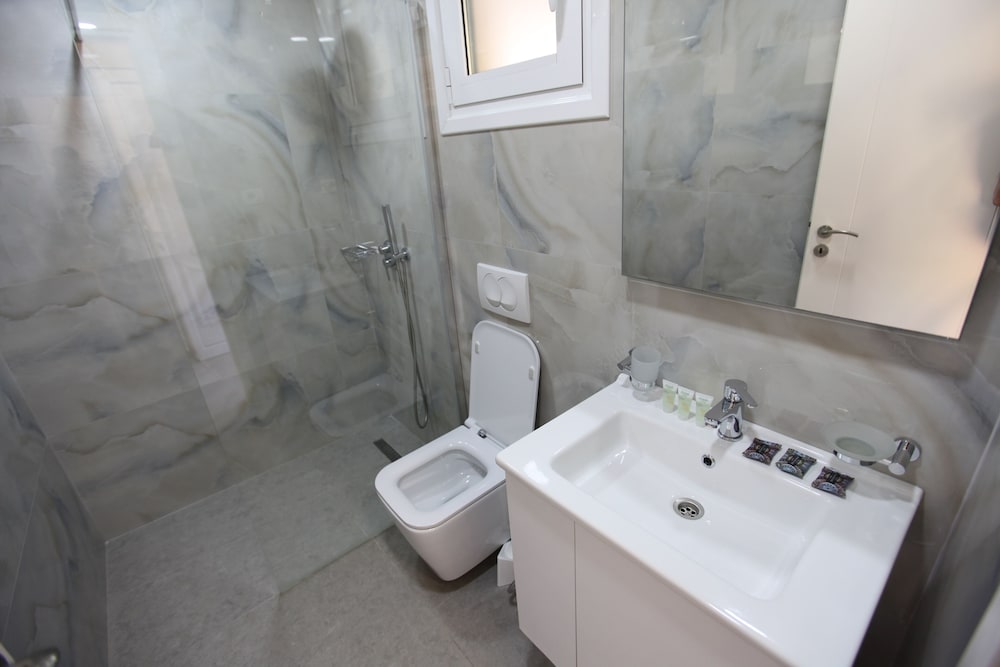 Karos Hotel Llaman