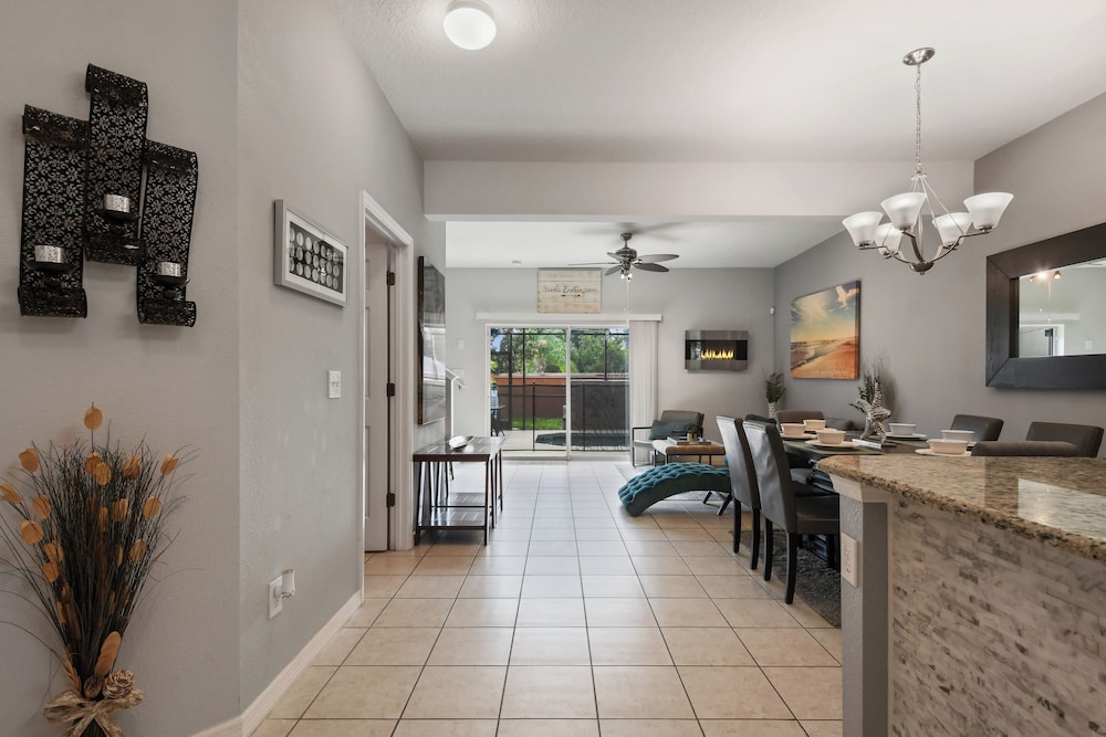 3-bedroom Villa in Bella Vida Resort, Close2disney