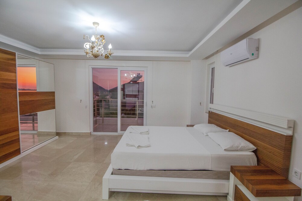 Mendos Villa view 3