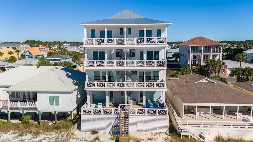 Joy By The Sea 5 Bedroom Home