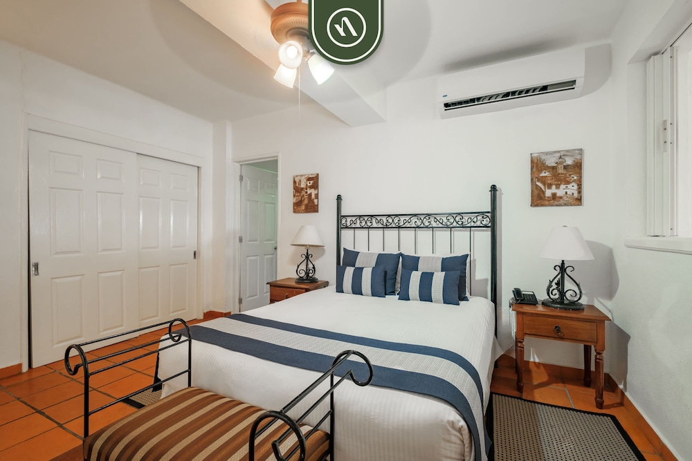 One Beach Street 310 C