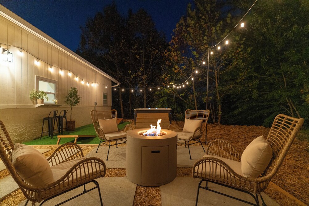 The Roxy 2 Homes in 1!