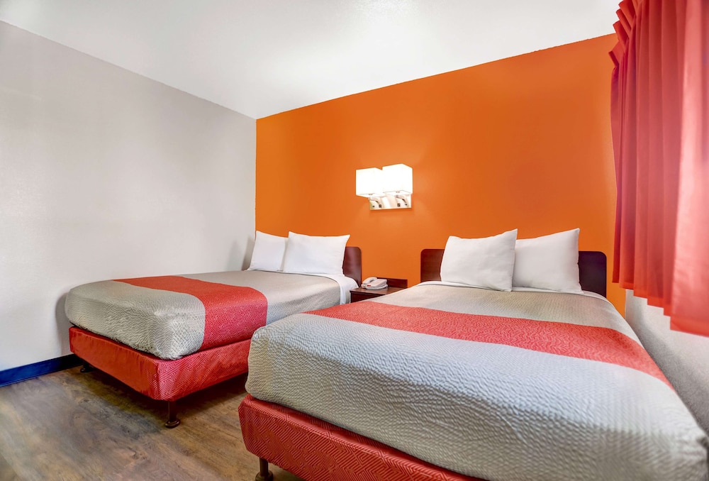 Motel 6 Grants, NM