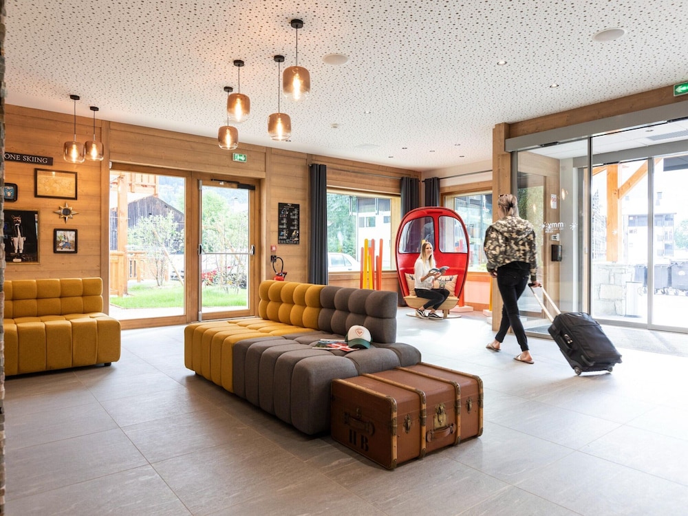 Chalet in Samoens Near Grand Massif Lift