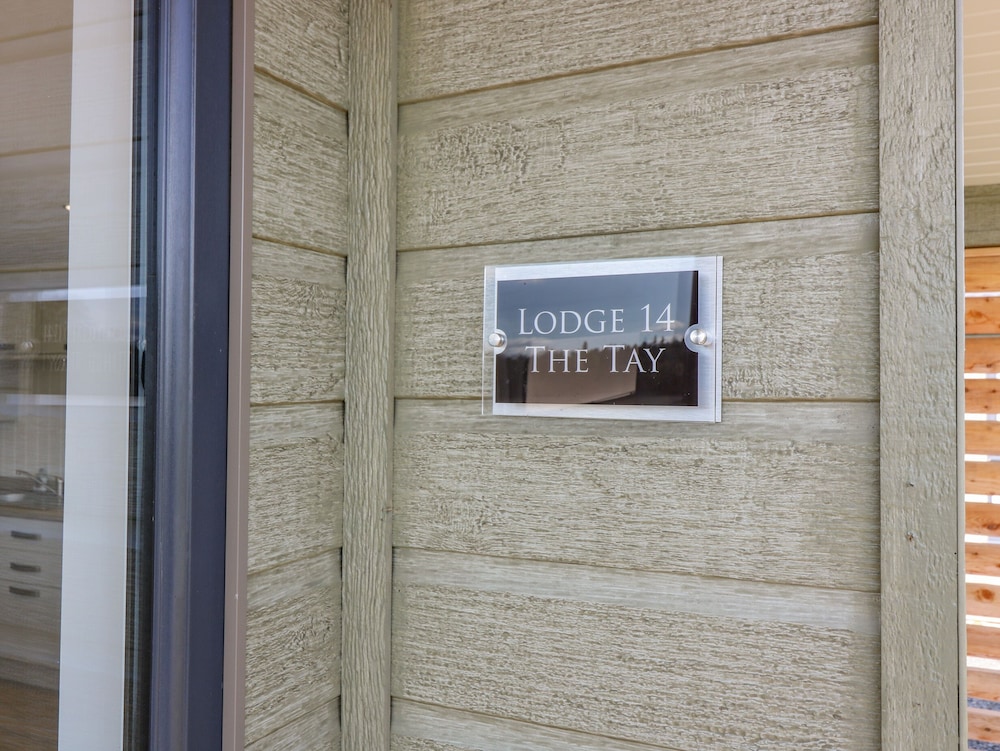 Lodge 14 - The Tay