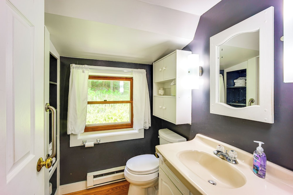 Forest Hideaway in Plainfield: Hike, Paddle & Ski