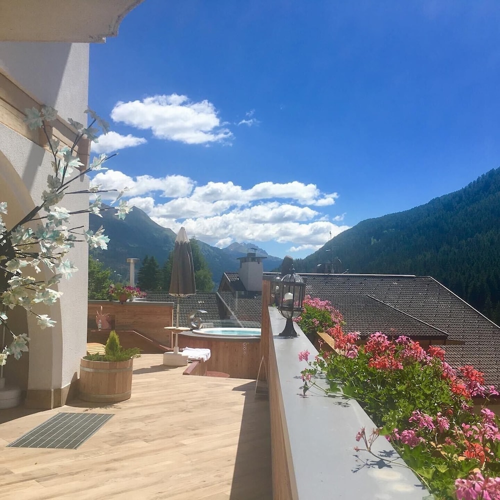 Wellness Residence Panorama - Check-in at  Olympia Hotel view 4