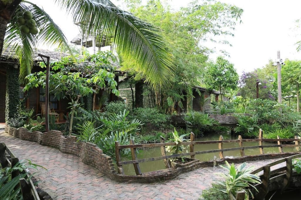 Vamxang Rustic Home