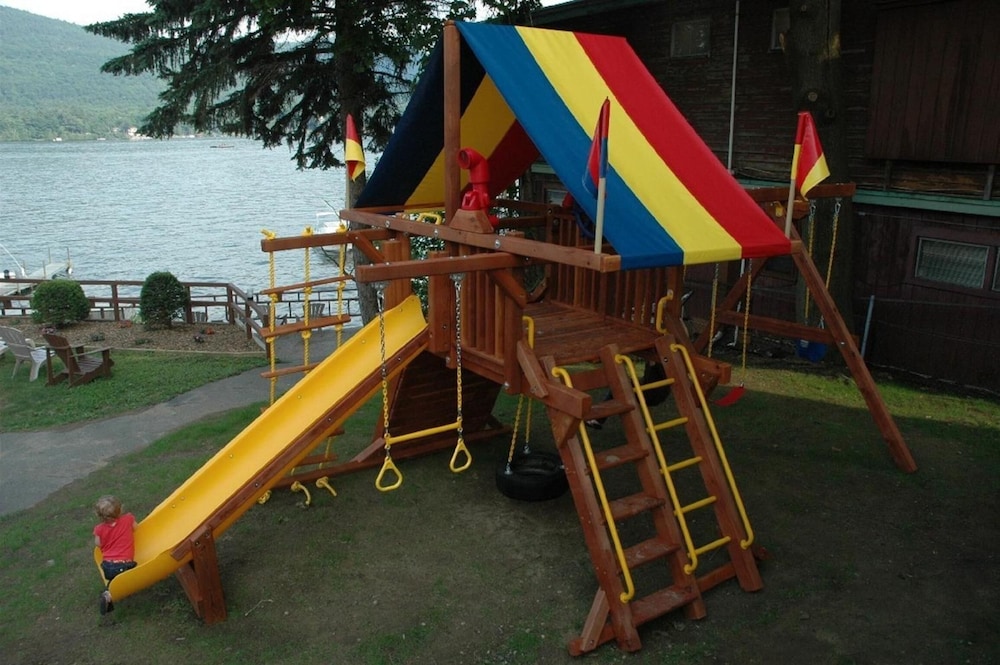 Photo 18