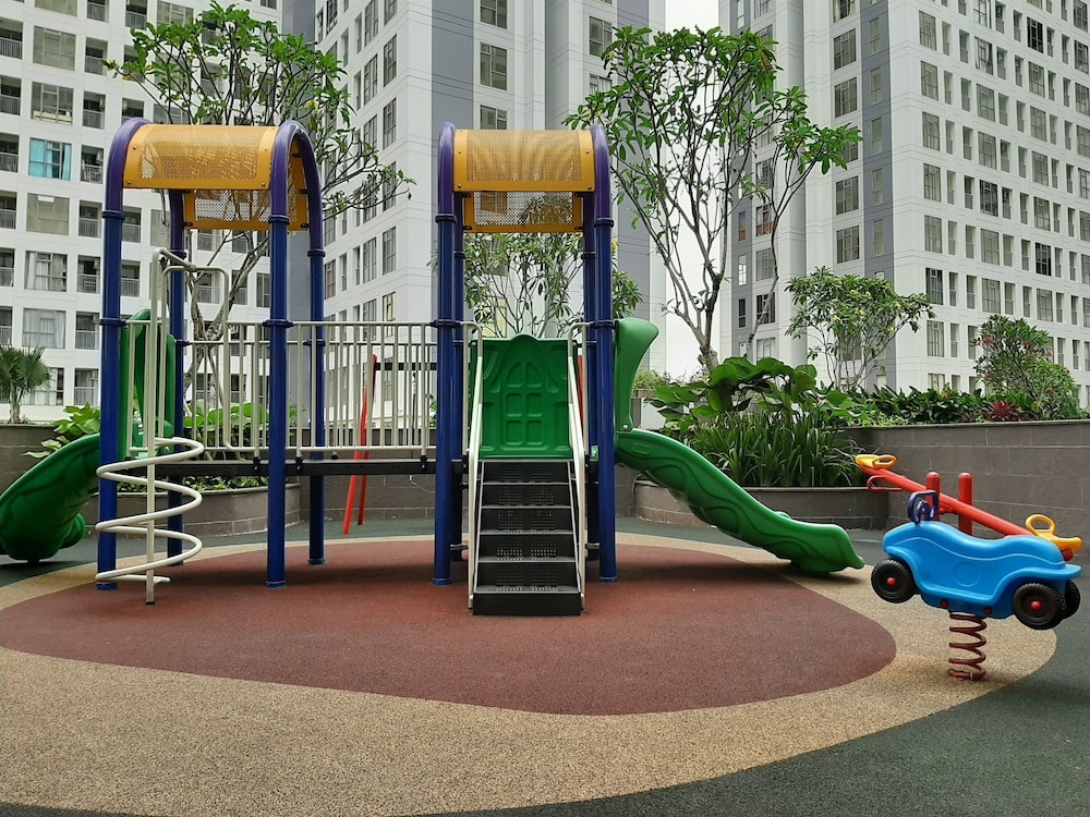 Comfy 1Br Apartment At M-Town Residence