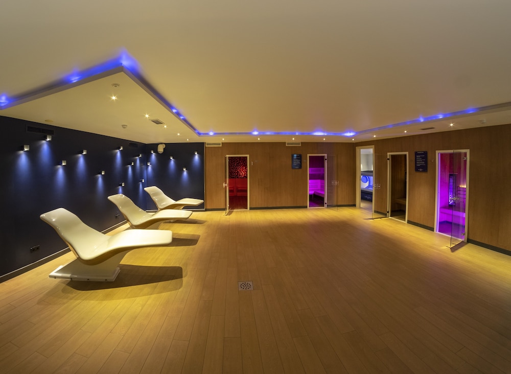 Hoofddorp Vacations - Van der Valk Hotel Schiphol - Property Image 11