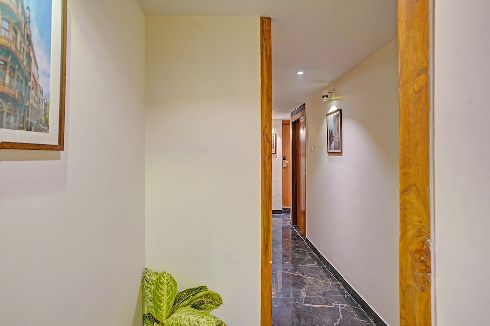Fabhotel Sunrise Residency Sakinaka