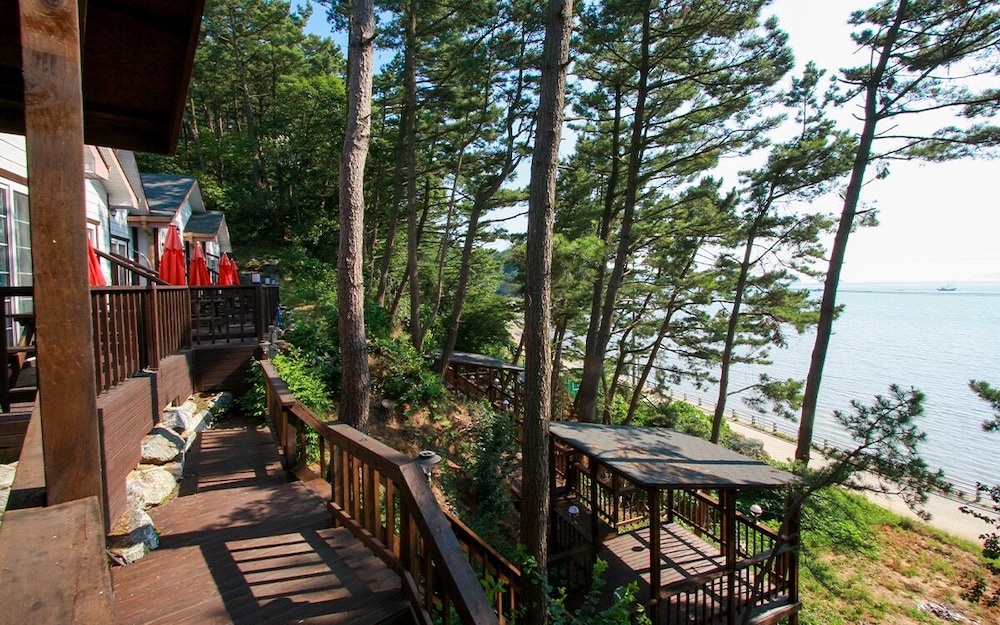 Haesol Maru Pension Taean