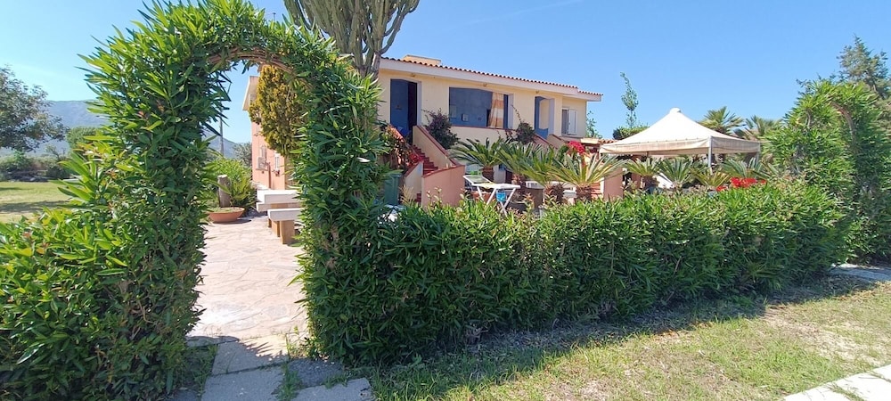 Villa Aurora Rimedia A en Orosei