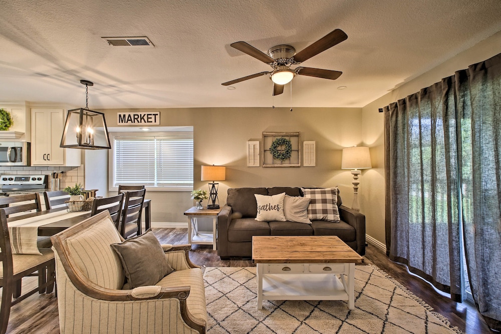 Branson Vacations - Branson Resort Condo  2 Mi to Silver Dollar City! - Property Image 1