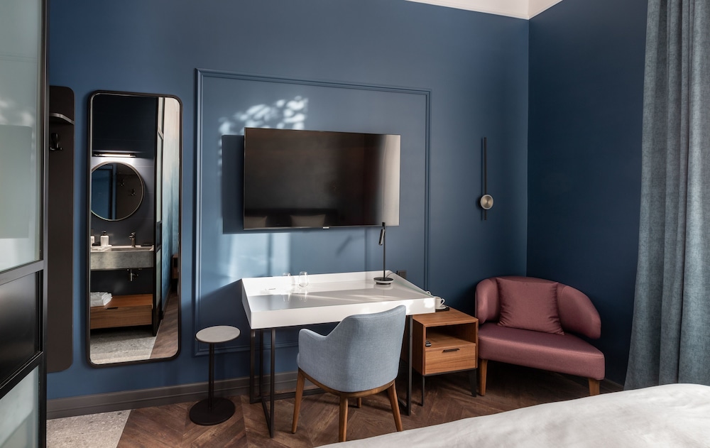 Zalkind Hotel Rooms&Kitchen view 3