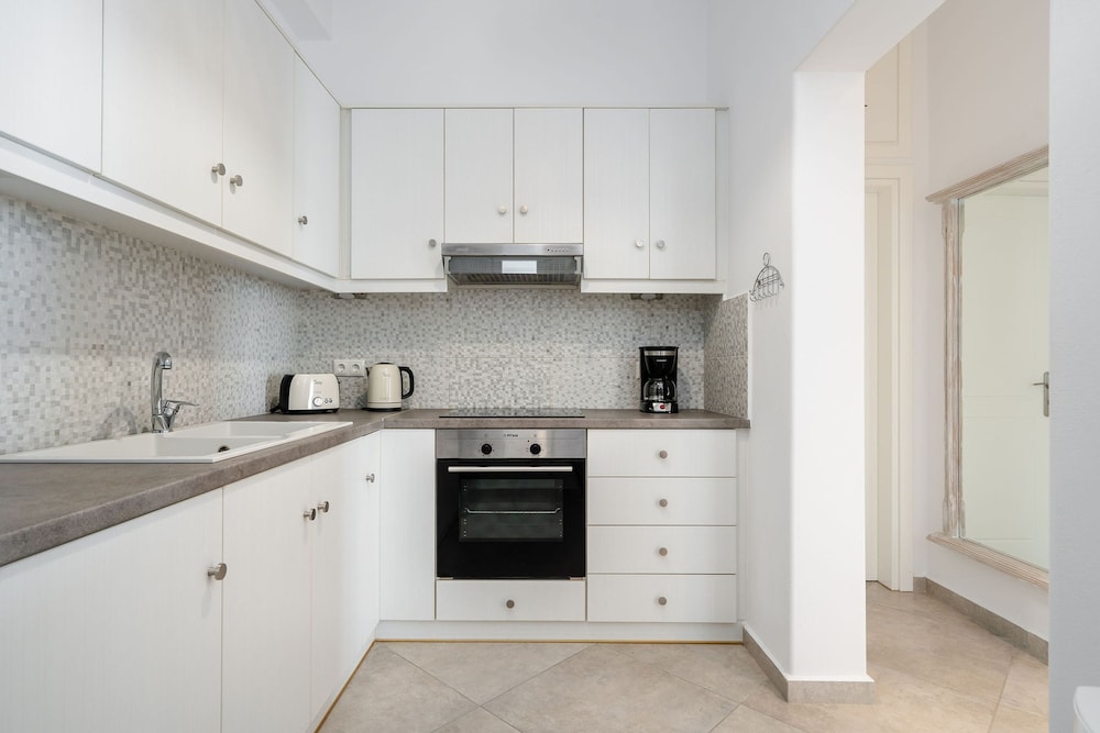 Kastro Boutique Apartment