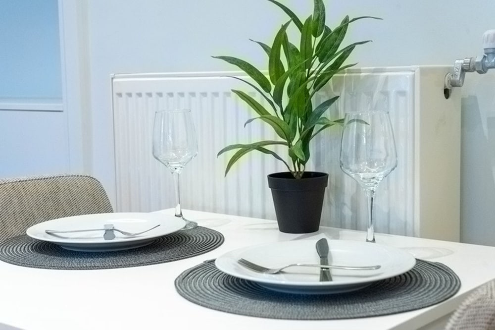 Elegant Flat 5 Walk to Metro Panormou