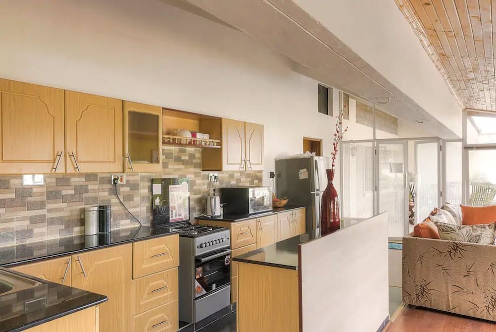 Sherry Homes Jahazi Loft