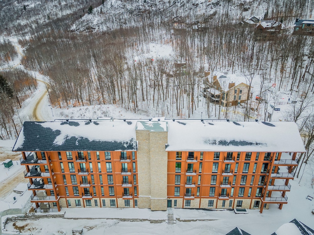Ostrya by Tremblant Platinum