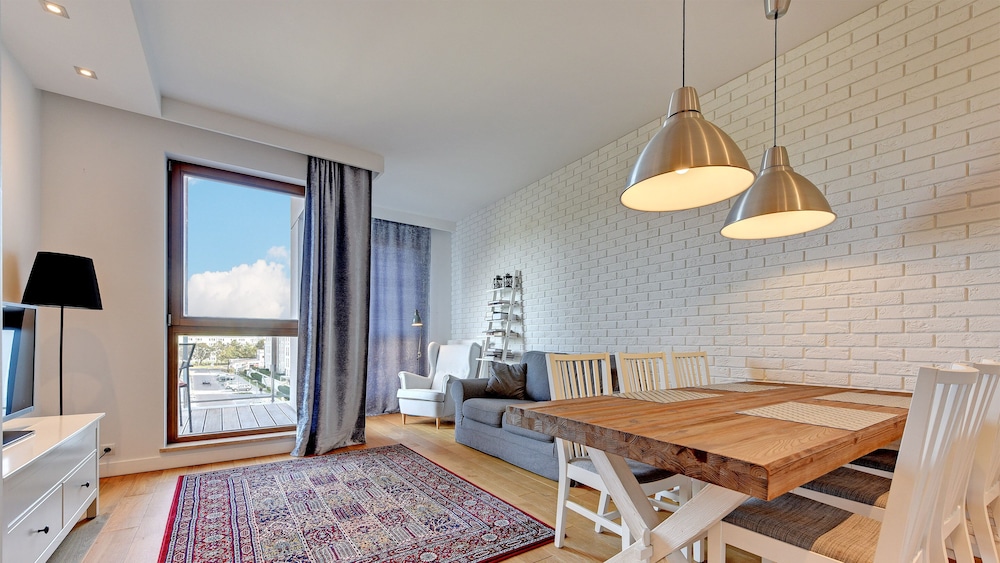 Dom & House - Apartments Nadmorski Dwor