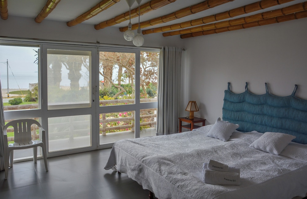 Casa Paracas by Wynwood House