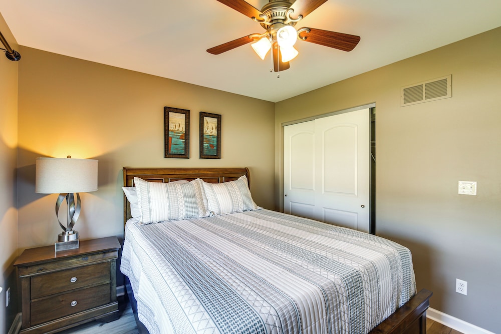 Sip, Soar & Explore: Spacious Union Home w/ Yard
