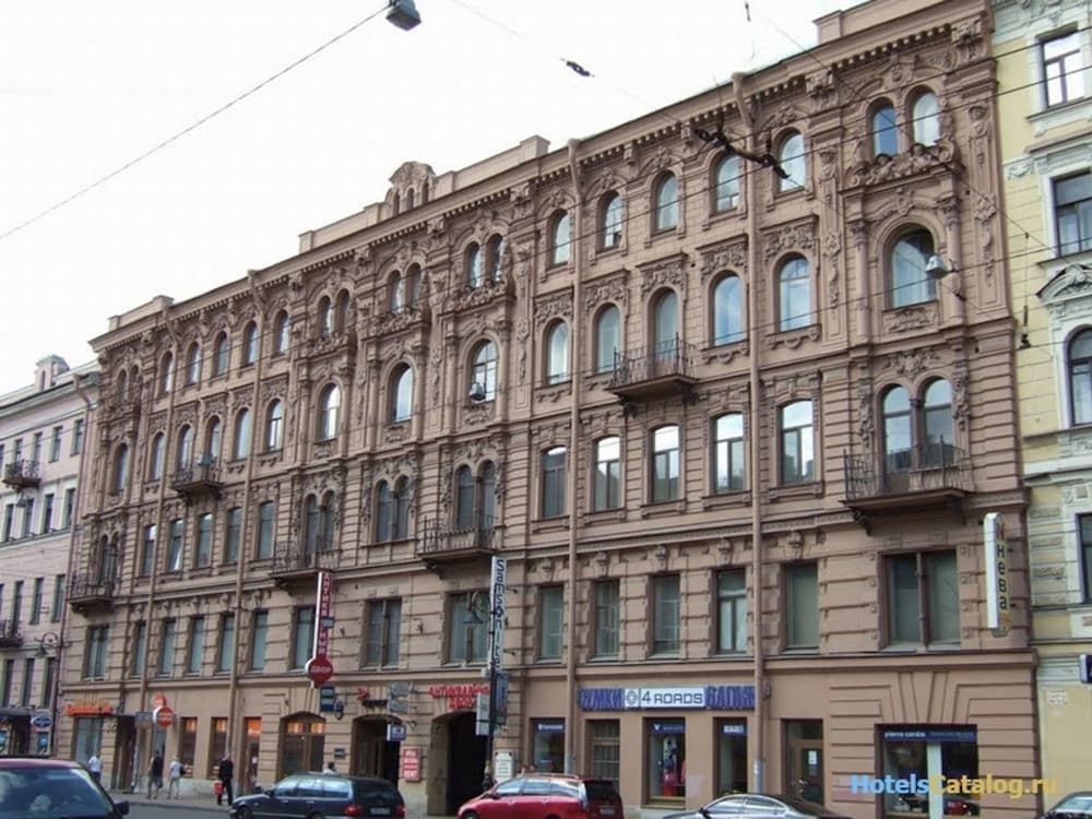 Friends Apartment on Nevsky 79