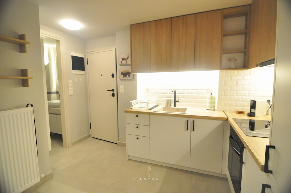 Zennova 70 Mondè Thessaloniki Apt