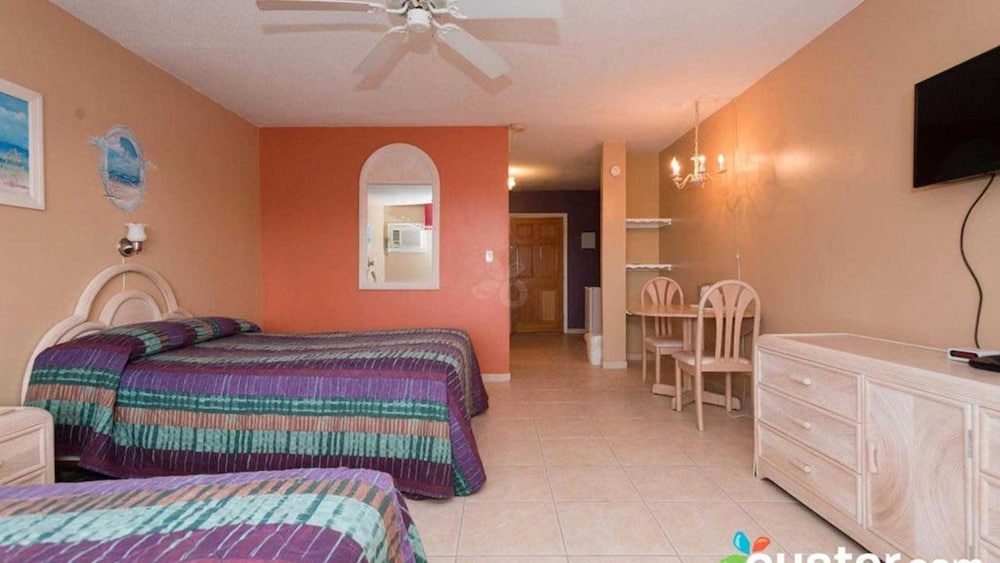 Grand Bahama Island - Freeport Vacations - Bell Channel Inn Hotel - Property Image 5