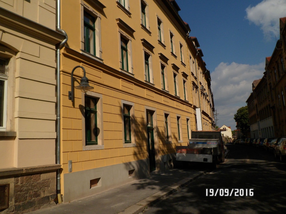 Photo 32