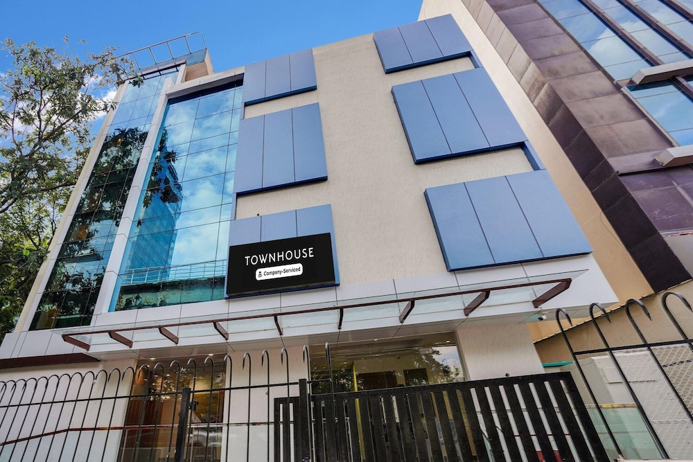 Elite Stays Near Prestige Shanti Niketan