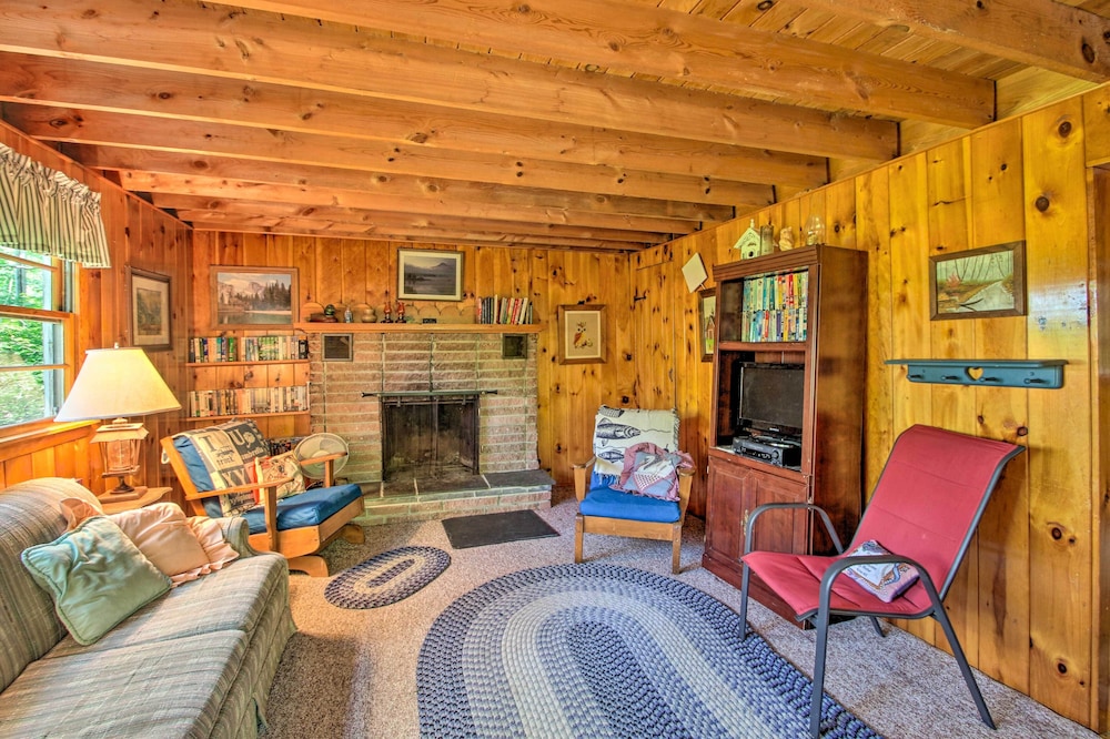 Quiet  Remote Cottage on Panther Pond! - Property Image 2
