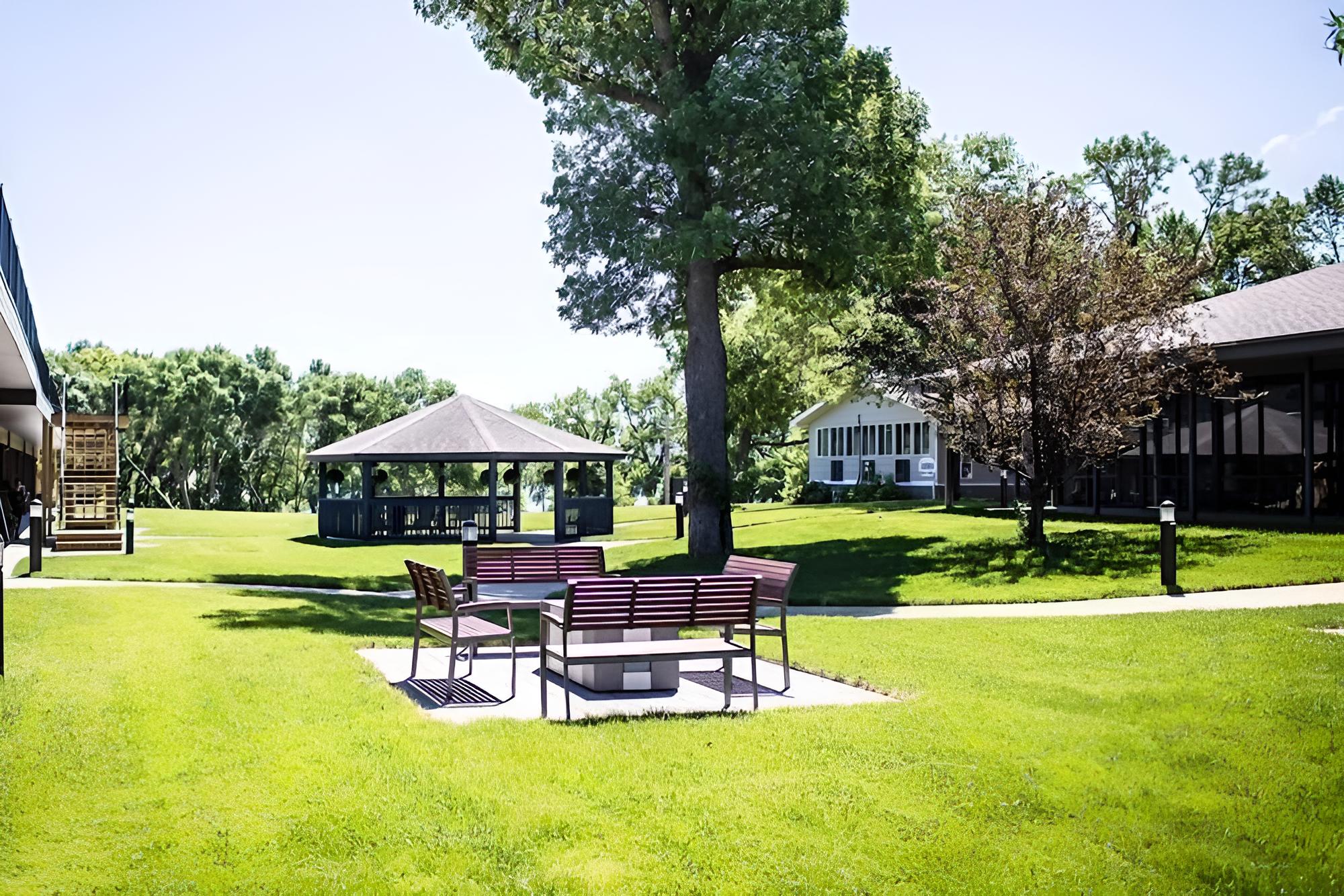 Okoboji Commons Hotel
