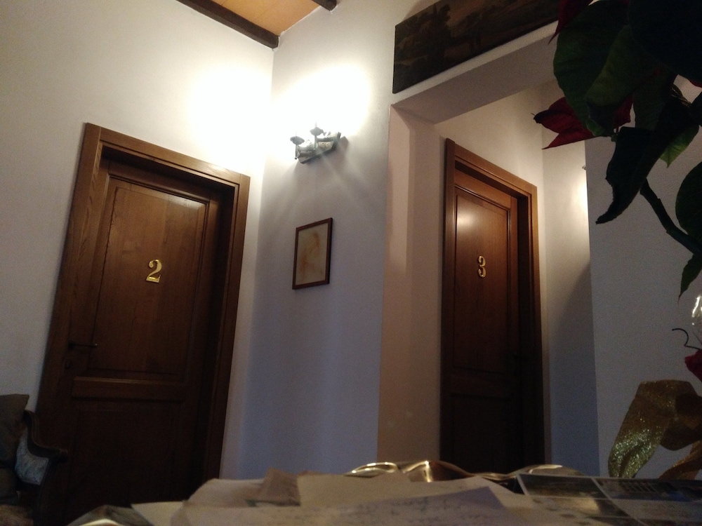Photo 32