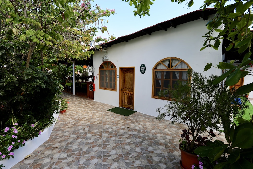 The Galapagos Pearl B&B