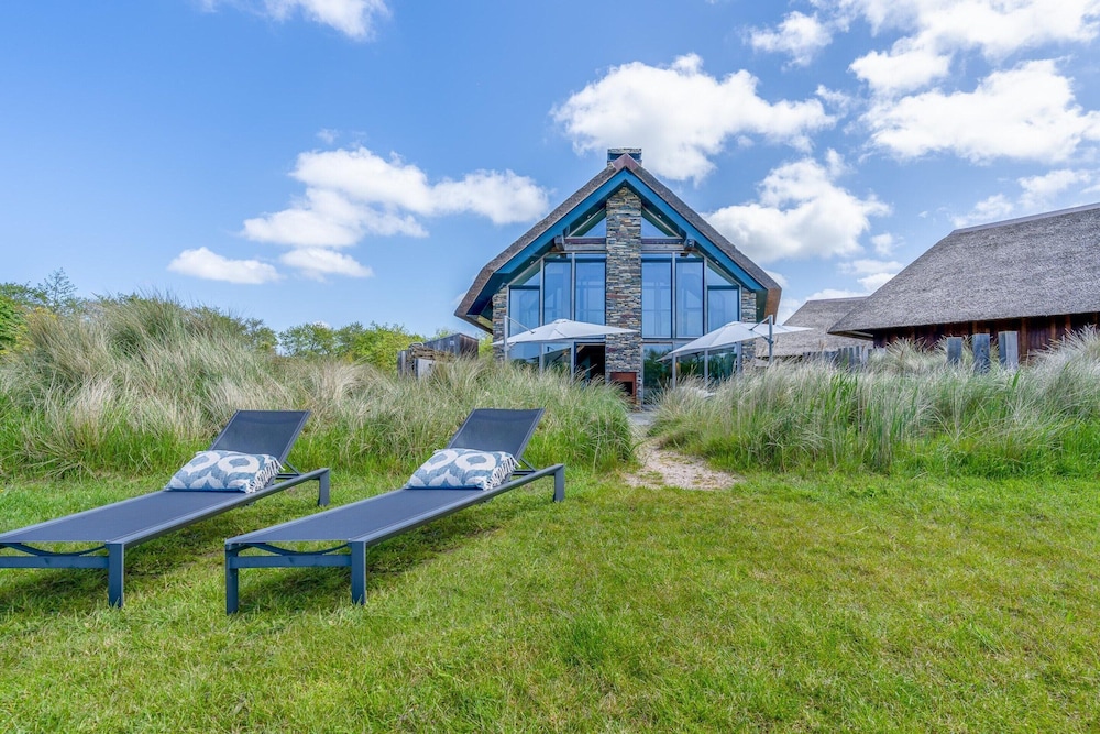 Luxurious and Sustainable 6-person Holiday Villa