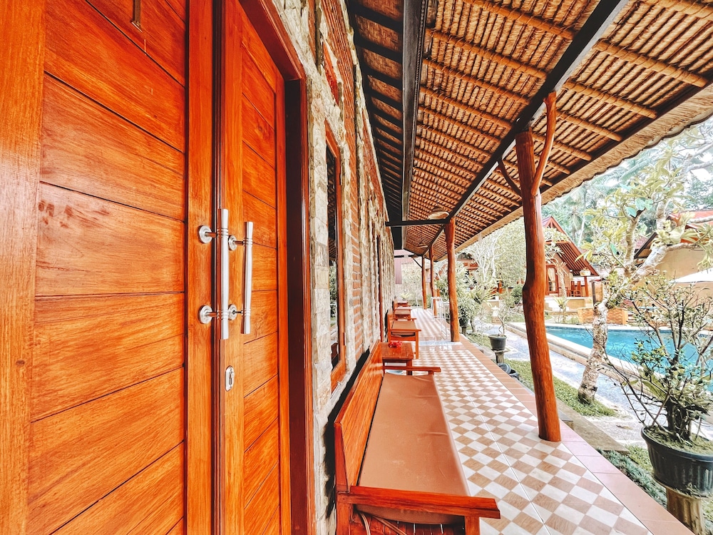 D'karang Eco Lodge