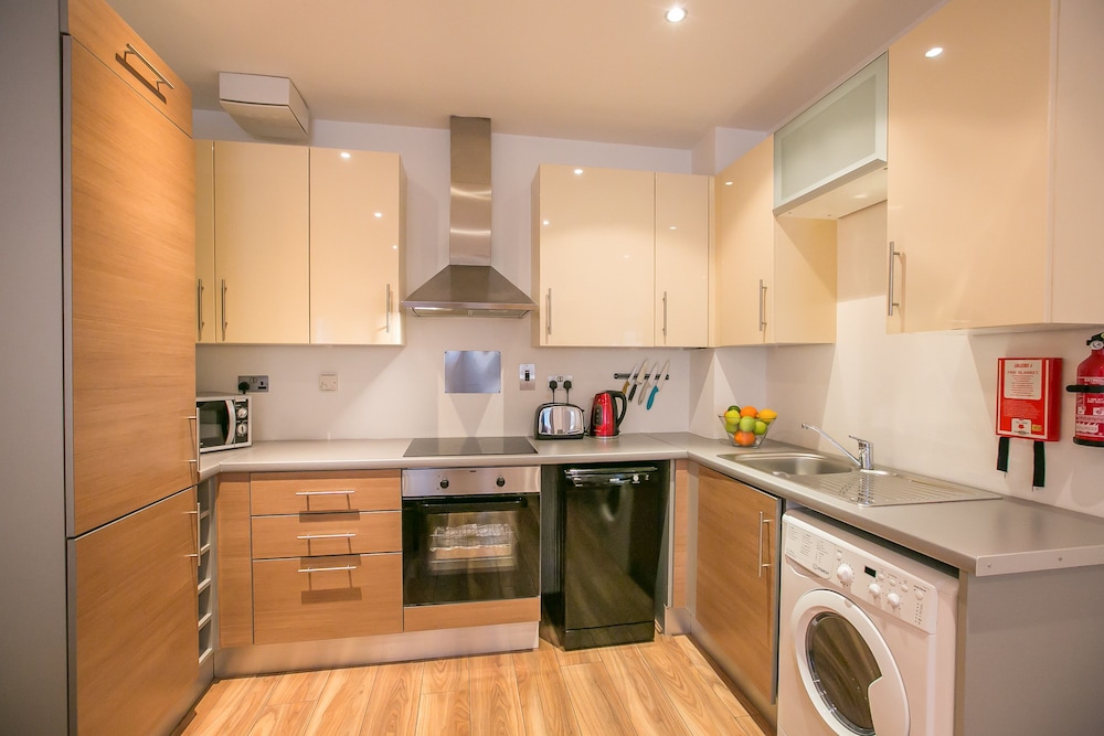 Grand Canal Square Apartments