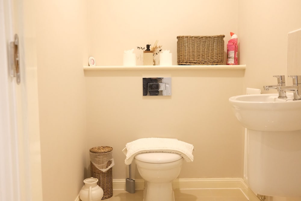 Bicester Villa-6bed-sleeps 14