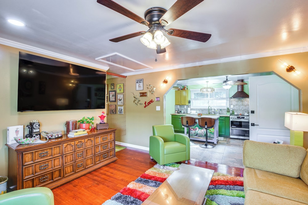 1 Mi to Fort Bragg: Family Home w/ Backyard