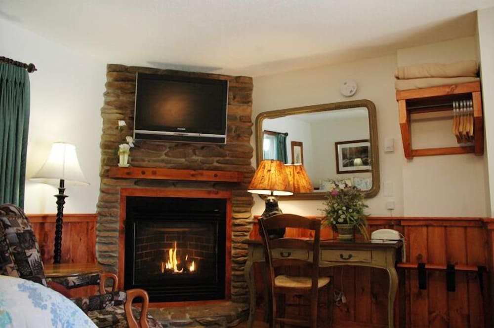 The Homestead Inn
