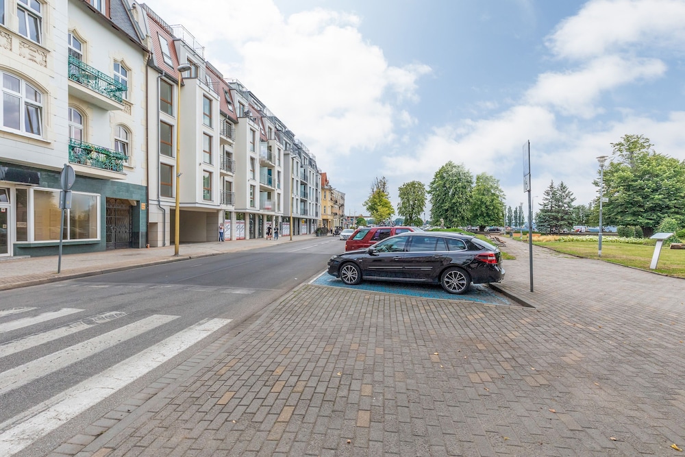 Photo 107
