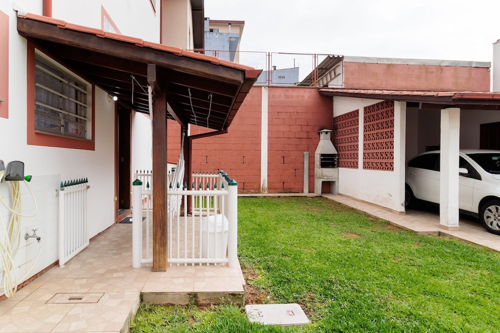 Cozy House in Floripa Rbf142