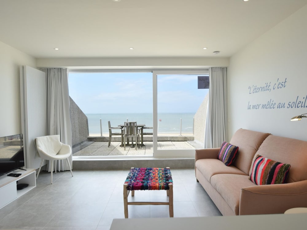 Studio in De Haan With Sea View