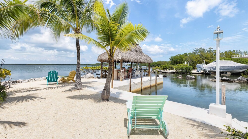Sunset Beach in Key Largo
