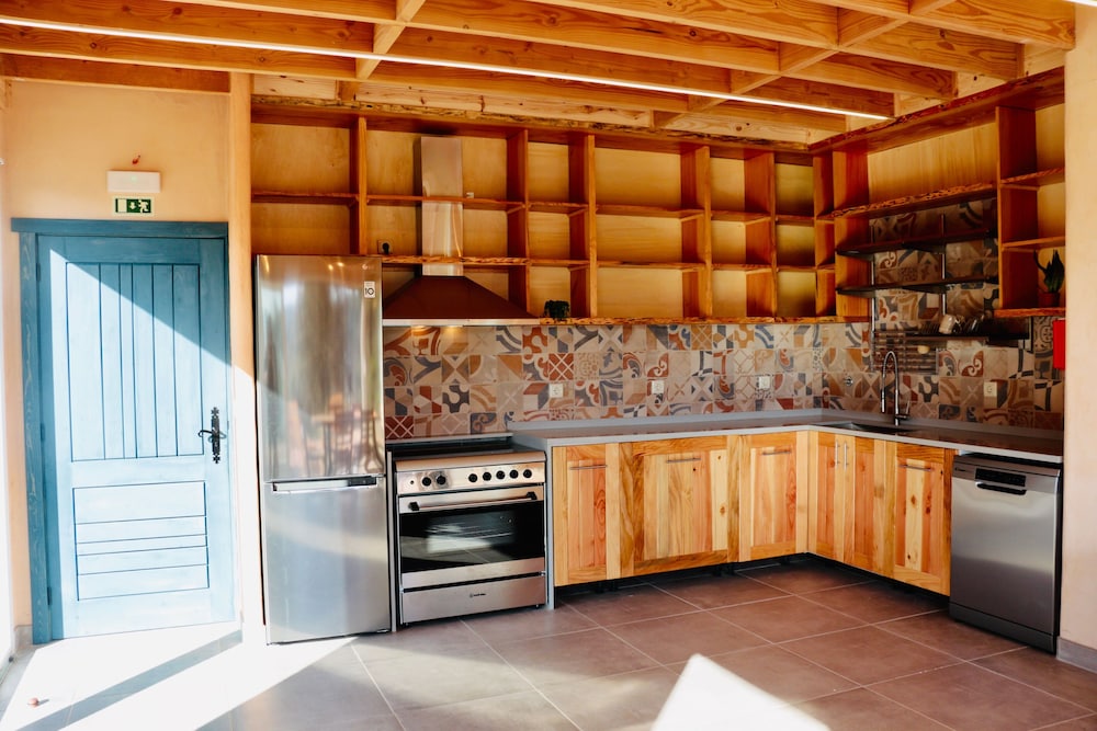 ANANDA GUESTHOUSE AL